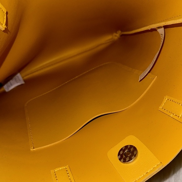 Miniso - Picture 3 of 3